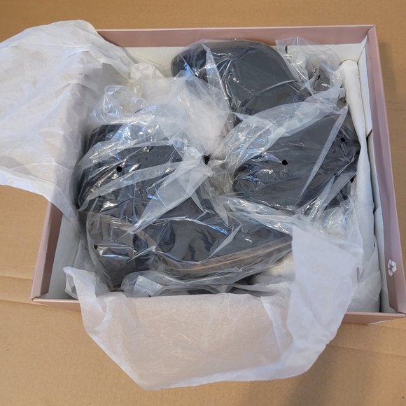 Fergie Weldon Women's Black Booties Size 5.5 - Picture 6 of 8